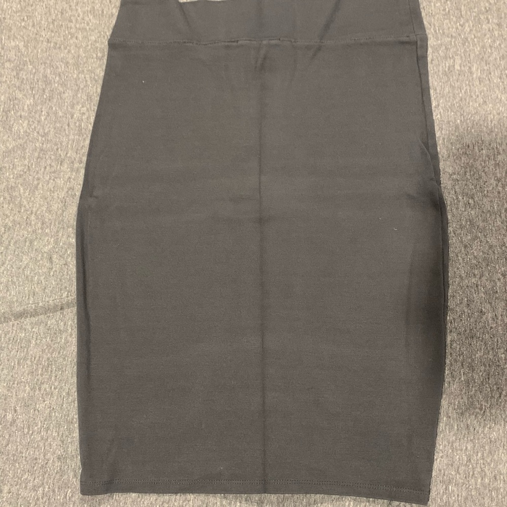 Grey pencil skirt from forever21